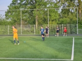 Training van S.K.N.W.K. JO19-1 van donderdag 1 mei 2025 (15/48)